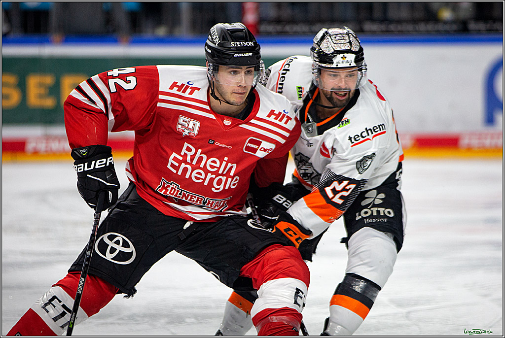 PENNY DEL; Koelner Haie- Loewen Frankfurt; Koeln, 01.12.2022
